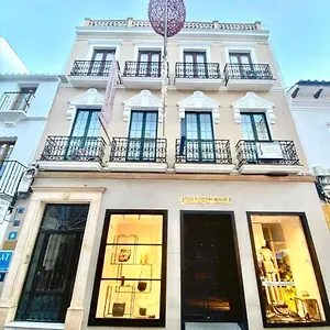 https://apartamentos-espinel.es-andalucia.com