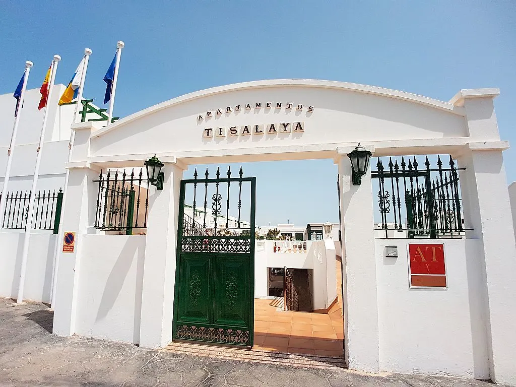 Apartamentos Tisalaya Puerto del Carmen  2*, Puerto del Carmen (Lanzarote) Spagna